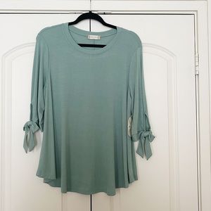 NWT Altar’d State Detailed Top